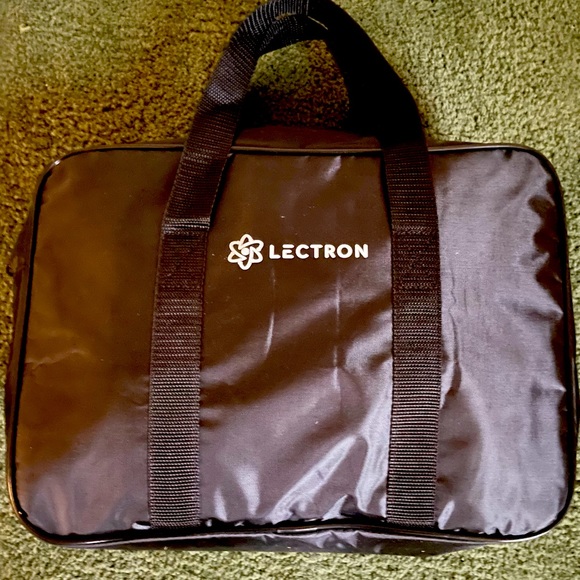 Lectron Tesla Level 1 Portable Charger - Picture 3 of 4